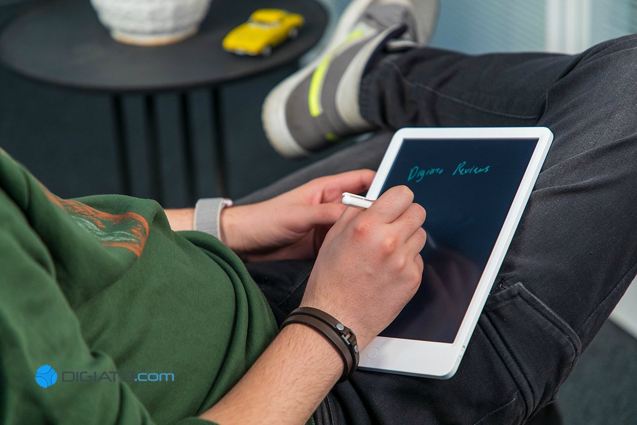 تختهسیاه دیجیتال